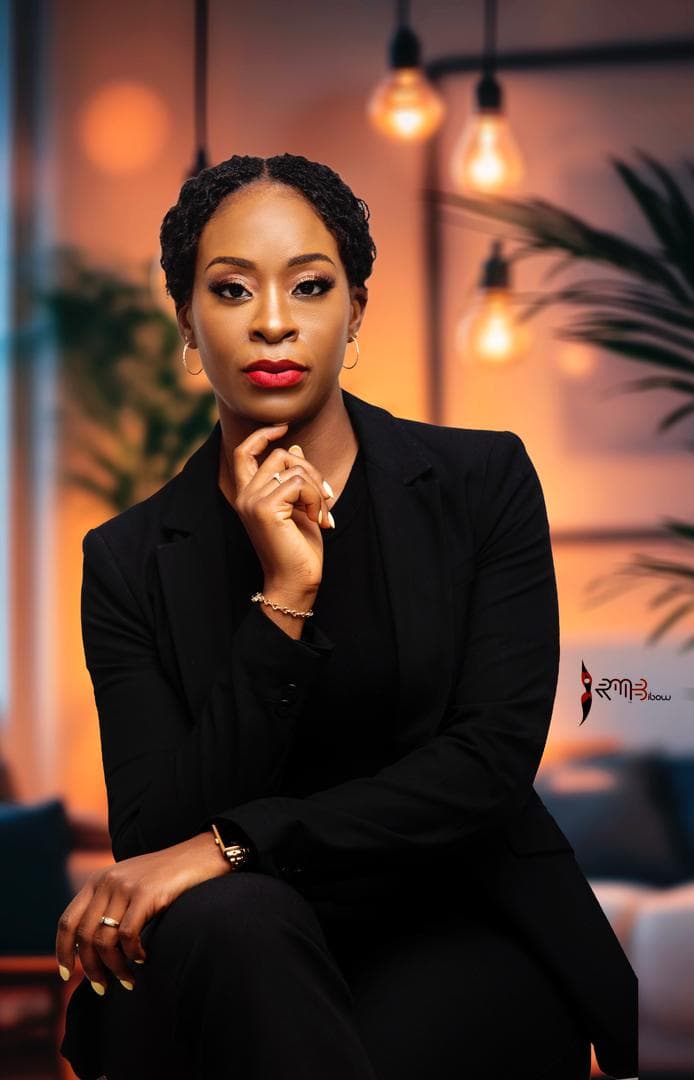Portrait of Zeh Christelle Nadesh, Nurse Educator and Consultant